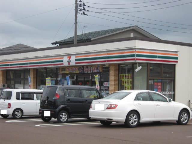 コンビニ　セブンイレブン 上越大豆1丁目店（コンビニ）まで37m
