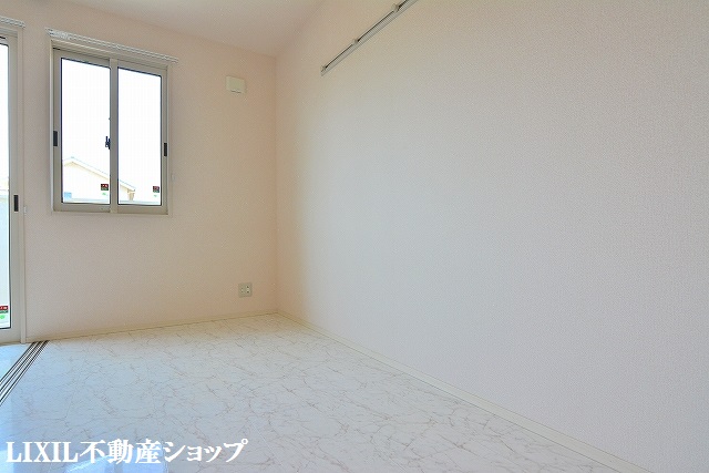 その他　４帖の洋室です。