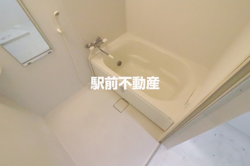 バス・シャワールーム　バスルーム
