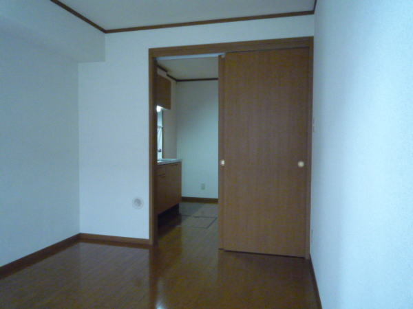 その他部屋・スペース　６帖の洋室です