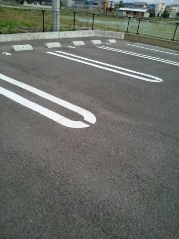 駐車場　駐車場があります