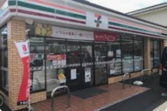コンビニ　セブンイレブン市川南行徳3丁目店（コンビニ）まで421m