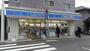 コンビニ　ローソン 北区柳原店（コンビニ）まで382m