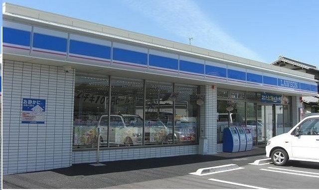 コンビニ　ローソンさん（コンビニ）まで290m