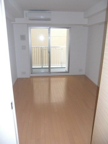 その他部屋・スペース　収納付洋室
