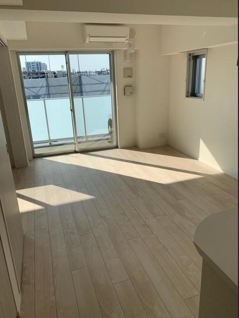 居室・リビング　※別部屋参考写真※