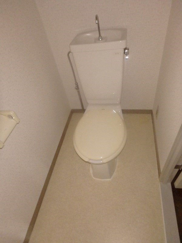 トイレ　※同仕様写真使用