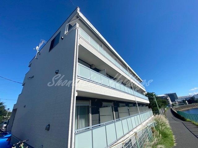 建物外観　おしゃれな外観です♪