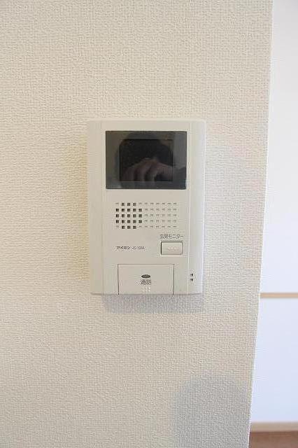 セキュリティ　※反転タイプの写真です。
