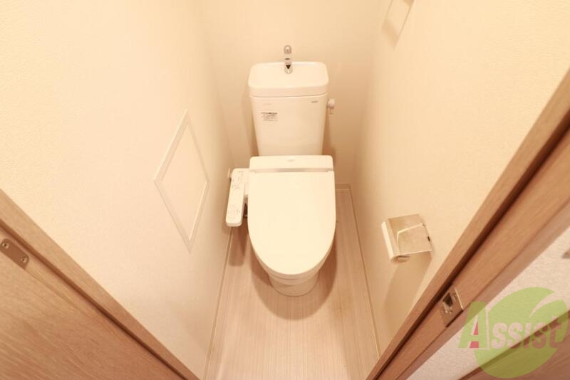 トイレ　ウォシュレット付きのトイレです。