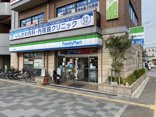 コンビニ　ファミリーマート JR鳳駅前店（コンビニ）まで383m