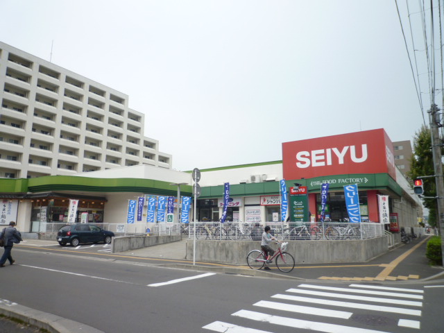 スーパー　西友宮城野原店（スーパー）まで180m