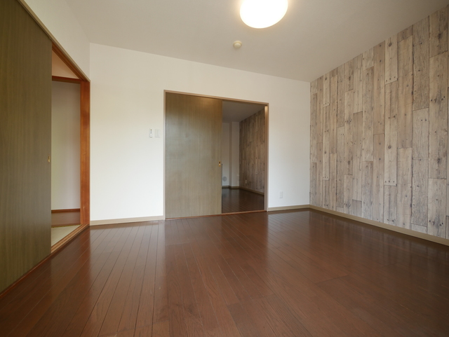 その他部屋・スペース　★アクセントクロスがおしゃれなお部屋です★