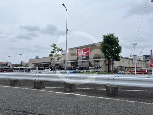 スーパー　スーパーマーケットバロー淡路店（スーパー）まで800m