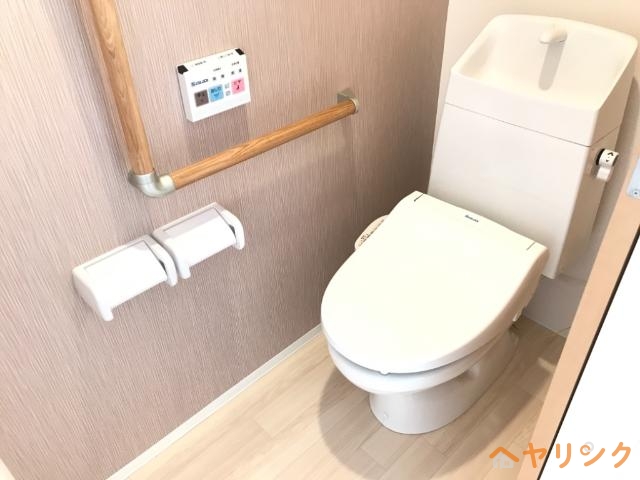 トイレ　シャワー付トイレ