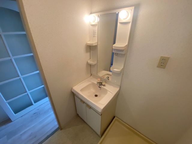 洗面設備　※同施工会社のイメージ写真※