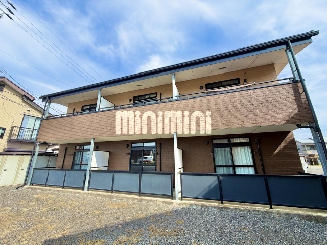 建物外観　南より撮影