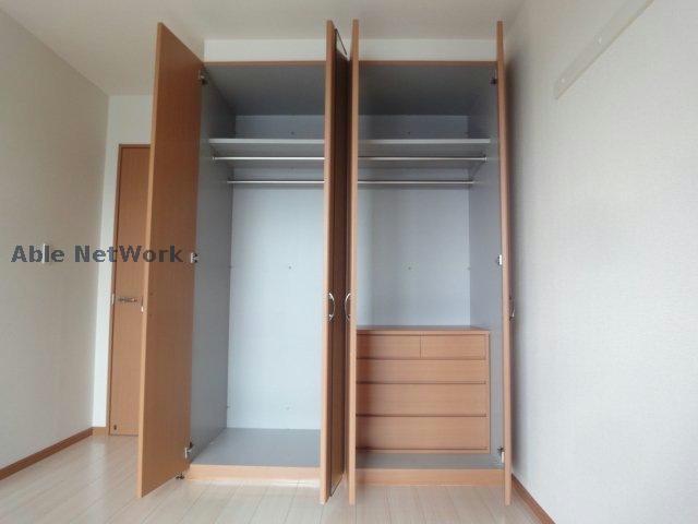 収納　類似タイプ