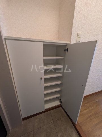 バードタウン7番館の内装写真