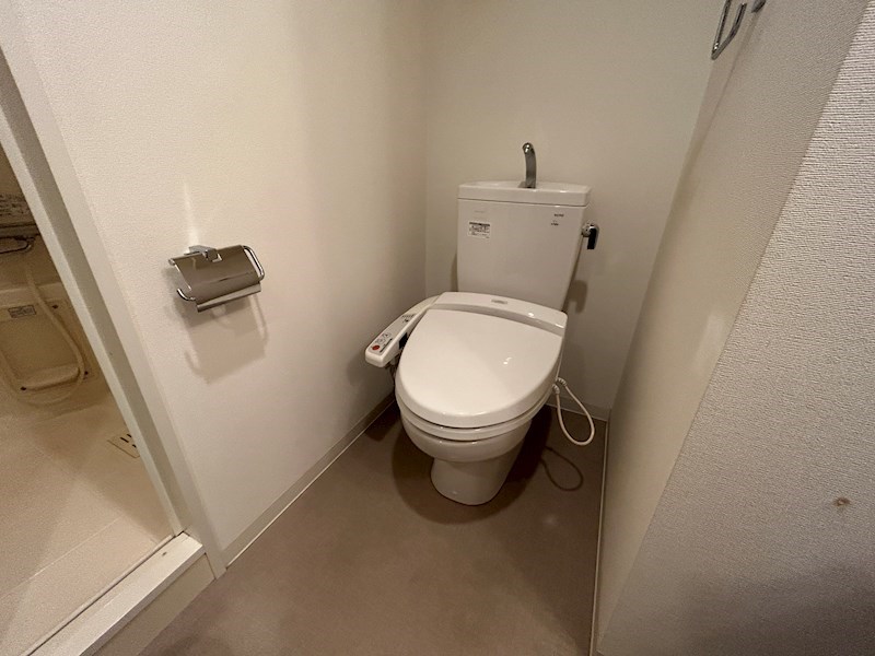 レジュールアッシュ西宮アーバンテラスのトイレ写真