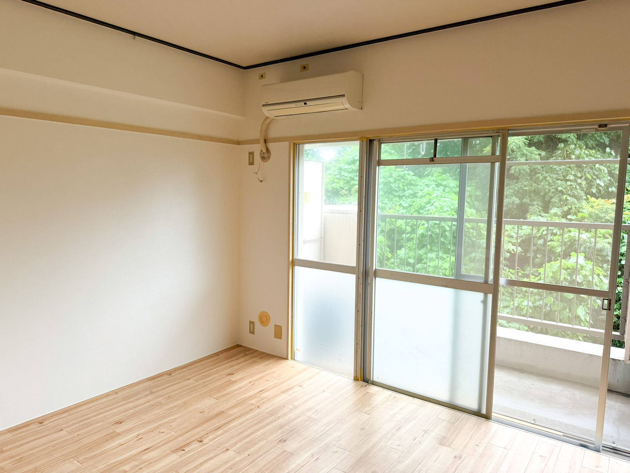サービス付き高齢者向け住宅ライズワン唐戸の居間写真
