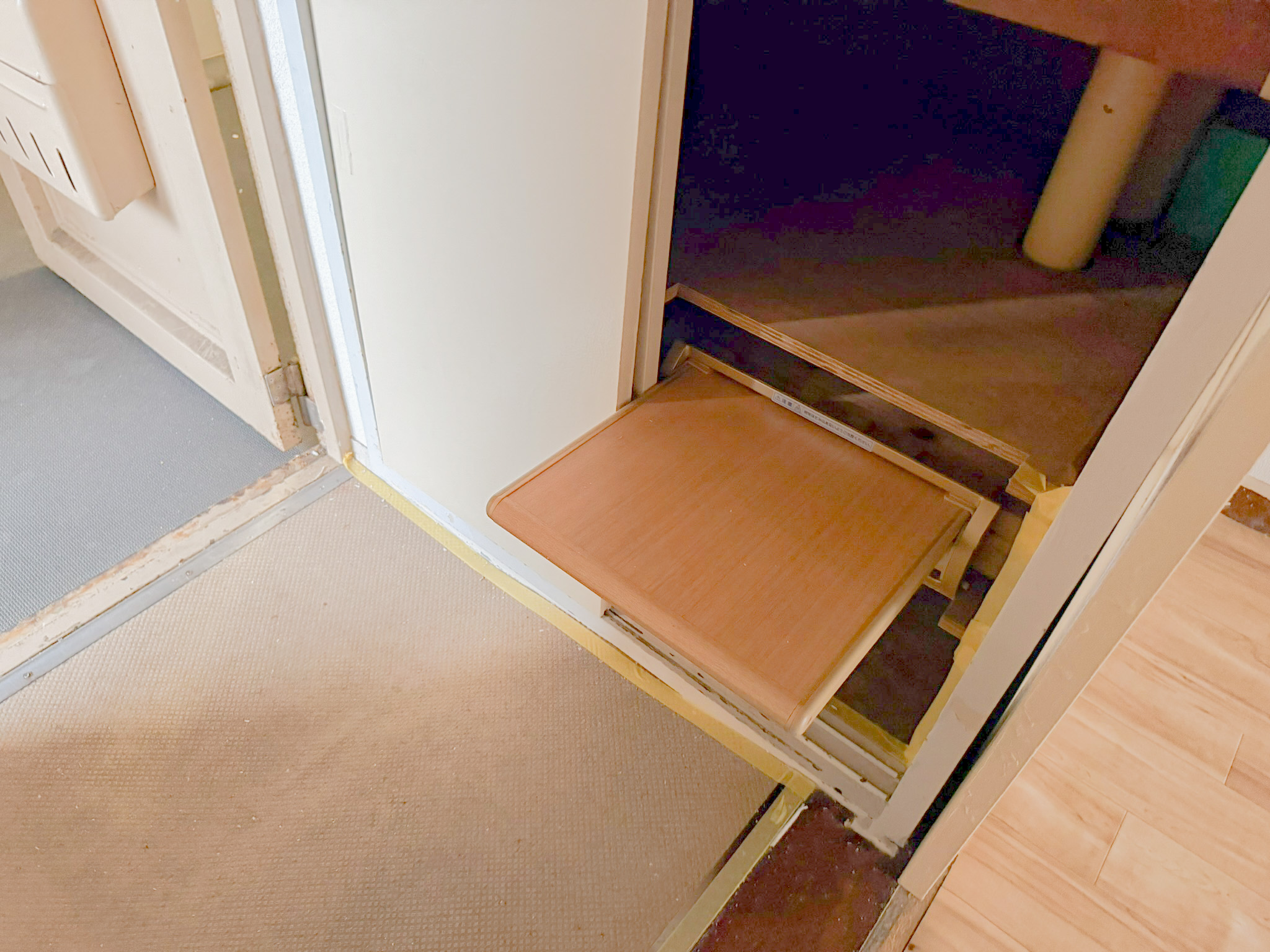 サービス付き高齢者向け住宅ライズワン唐戸の玄関写真