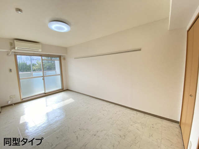 I.L SHIMAZAKIのその他写真