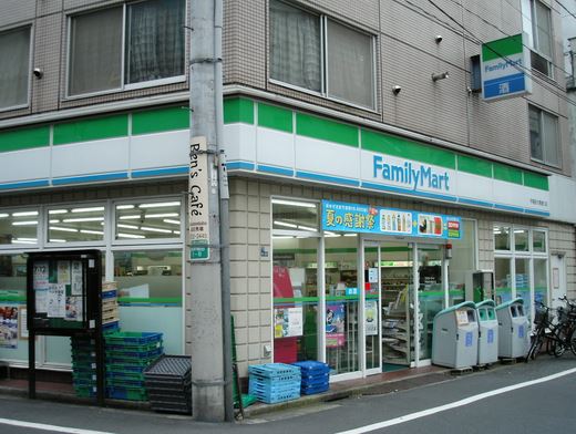 コンビニ　ファミリーマート亀沢一丁目店（コンビニ）まで184m