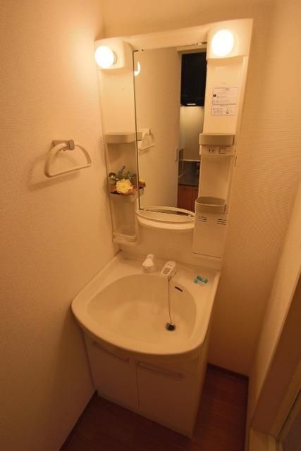 グランクラッセ津田沼Bの内装写真