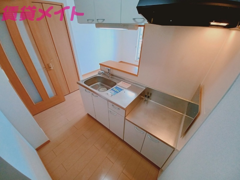 キッチン　同型参考写真