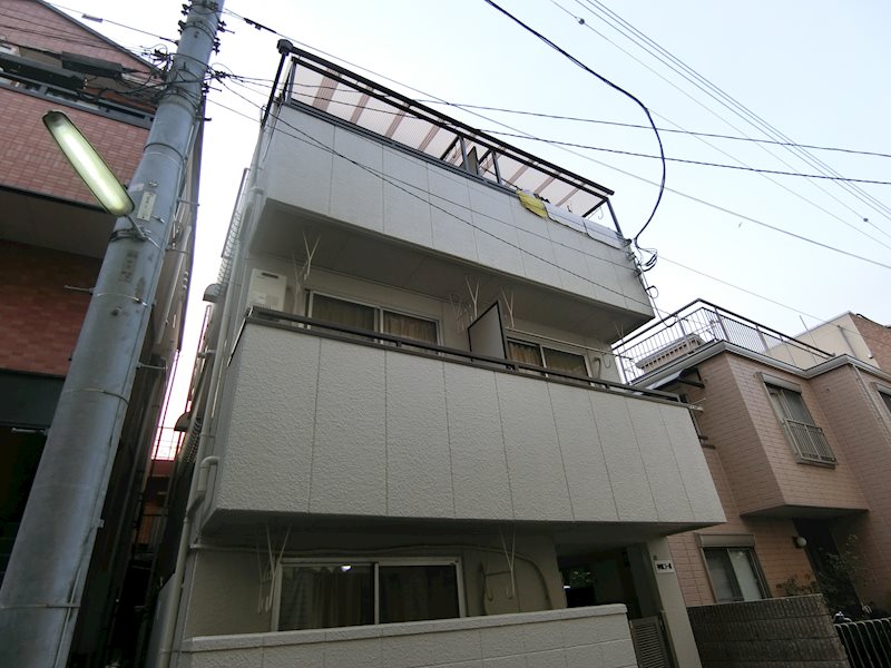 東京メトロ千代田線 町屋駅 徒歩4分 築45年