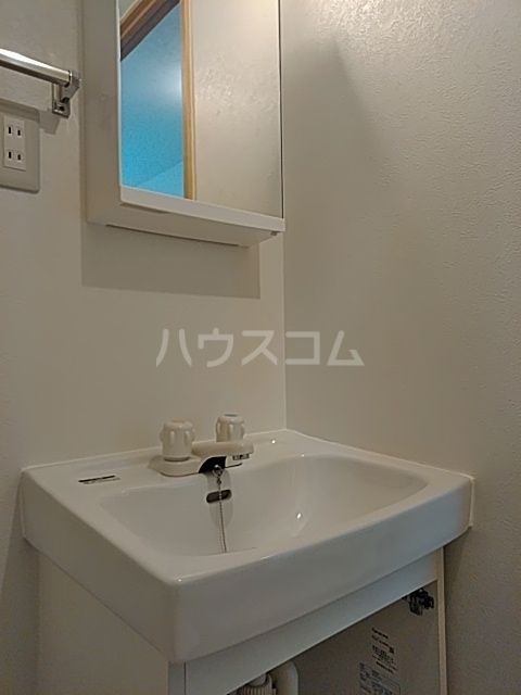 都営新宿線 一之江駅 徒歩14分 2階建 築39年の内装写真