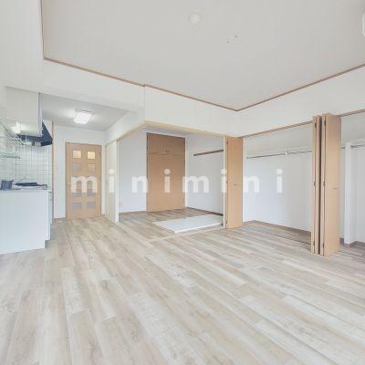 居室・リビング　※写真は他号室を含む為現状優先とさせて頂きます