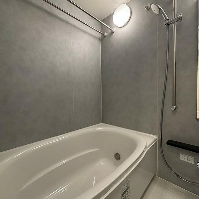 バス・シャワールーム　※写真は同タイプ住戸です。