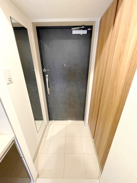 京急本線 大森海岸駅 徒歩7分 15階建 築5年の玄関写真
