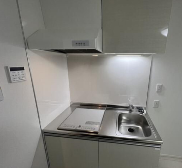 ＪＲ総武線快速 千葉駅 徒歩14分 3階建 築3年のキッチン写真