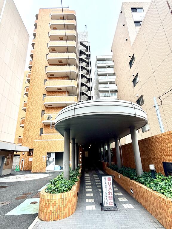 ライオンズマンション日本橋の外観写真