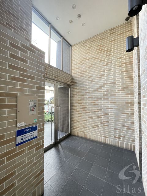 阪急宝塚線 服部天神駅 徒歩4分 4階建 築12年の外観写真