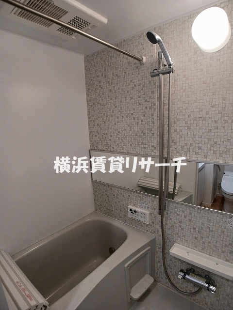 ファーストシーンの風呂写真