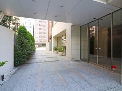 東京メトロ南北線 白金台駅 徒歩2分 14階建 築22年の外観写真
