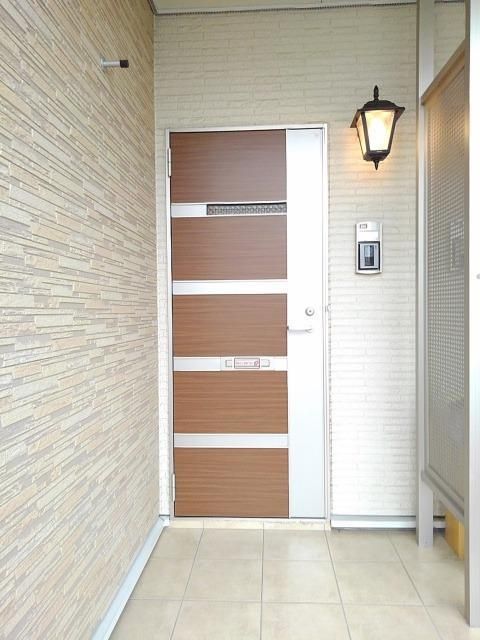 ストリングス・ワンの外観写真