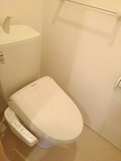ストリングス・ワンのトイレ写真