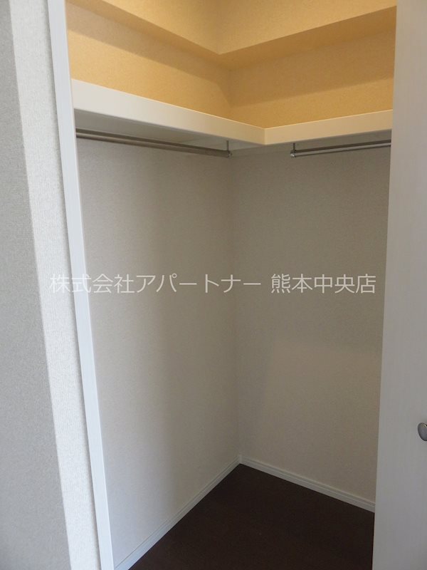 収納　ウォークインクローゼット♪