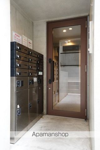 東京メトロ副都心線 池袋駅 徒歩5分 4階建 築8年の外観写真