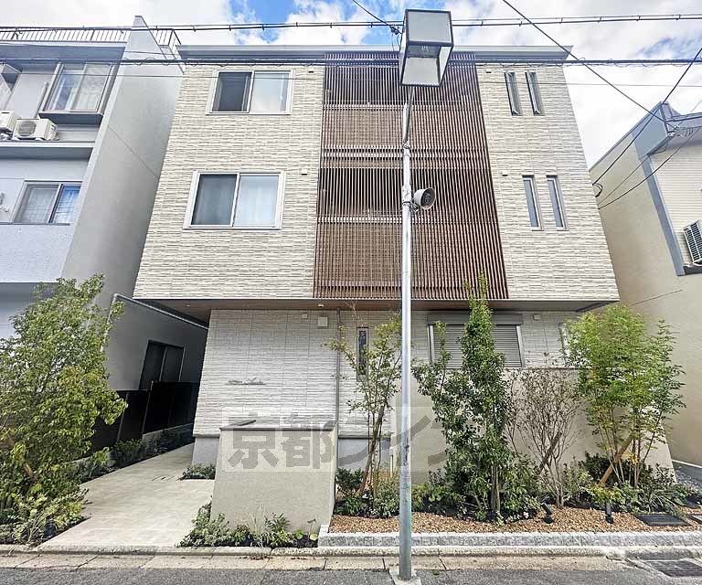 シャーメゾン アリスティオの外観写真