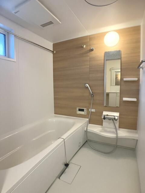 バス・シャワールーム　写真は別の部屋のものです。