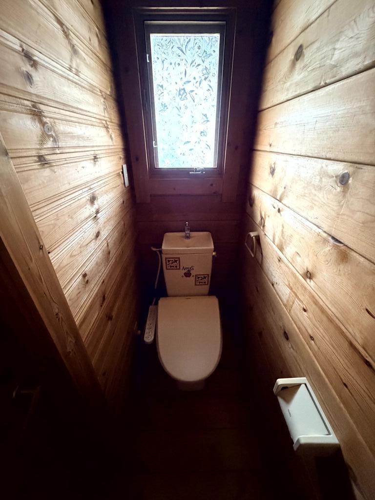 室蘭市港北町4-26-3借家のトイレ写真
