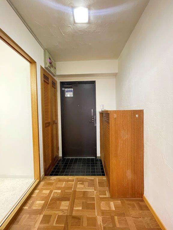 ライオンズマンション北六条の玄関写真