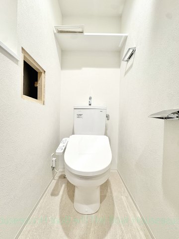 プレサンス上前津ディアシスのトイレ写真