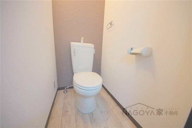 八晃ビルのトイレ写真